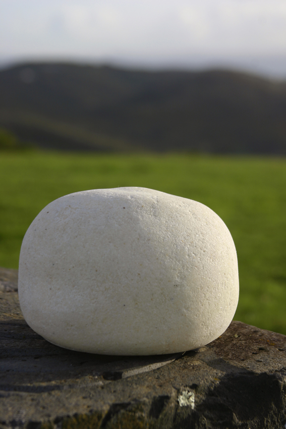 little pebble stone garden light